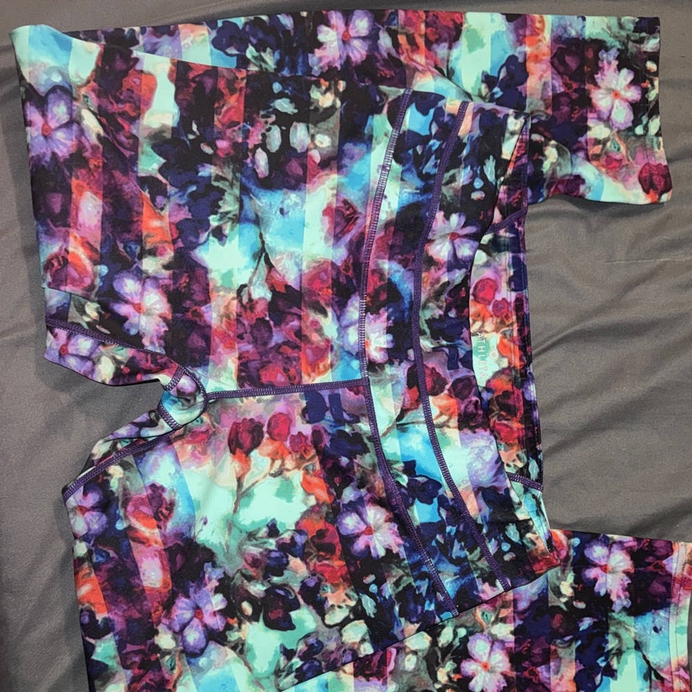 Athleta Purple Aqua Floral Print Leggings size medium tall